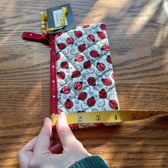 NWT Quilted Ladybug Zippered Pouch Wallet Coin Purse Glasses Case - Picture 7 of 13